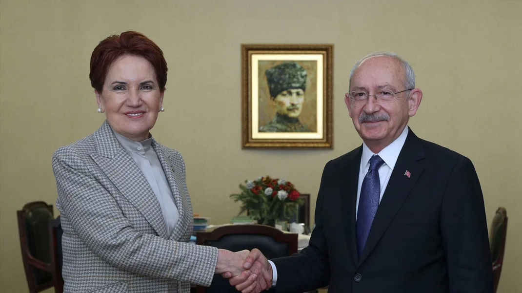 İYİ Parti’den CHP’ye çağrı: “Fedakarlık sırası CHP’de, 10 büyükşehirde aday çıkarmayın”