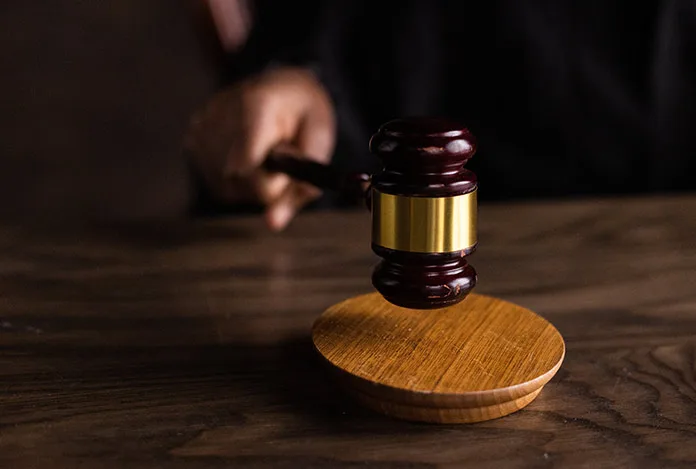 Yargıtay’dan dedikodu kararı: Sessiz kalan yandı!