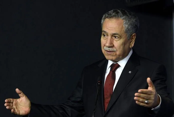 Bülent Arınç’tan AK Parti’ye Sedat Peker eleştirisi