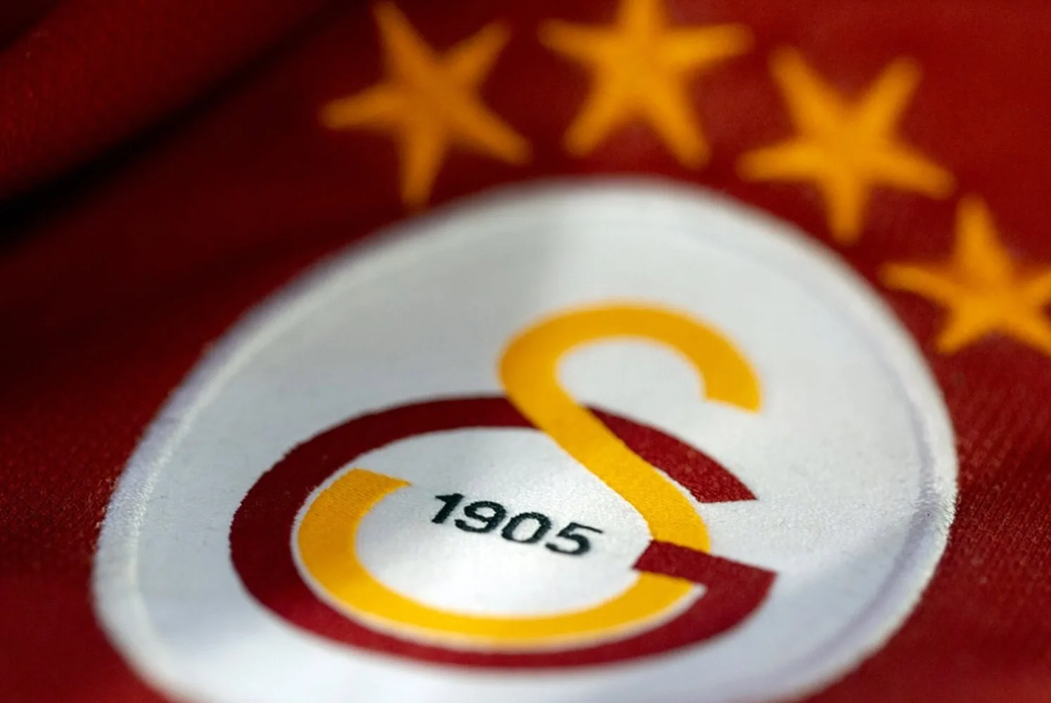 Galatasaray’da 4 koldan transfer atağı