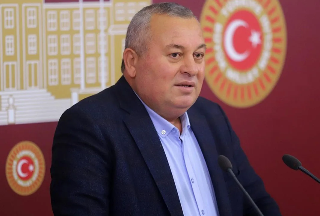 Enginyurt: Ülke batağa gidiyor, daha da yoksullaşıyor