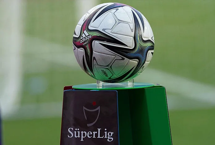 Süper Lig’de yayın krizi: Kulüpler TV kurabilir!