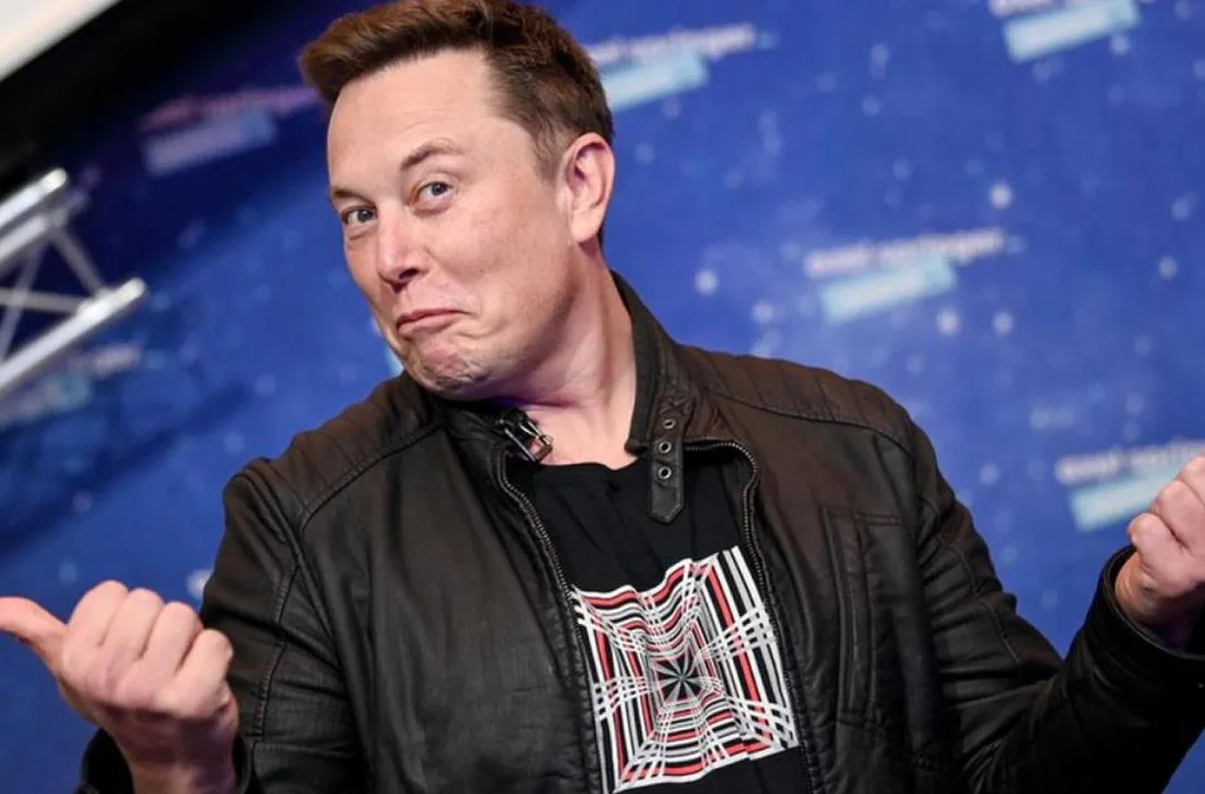 Elon Musk’tan 1453 paylaşımı