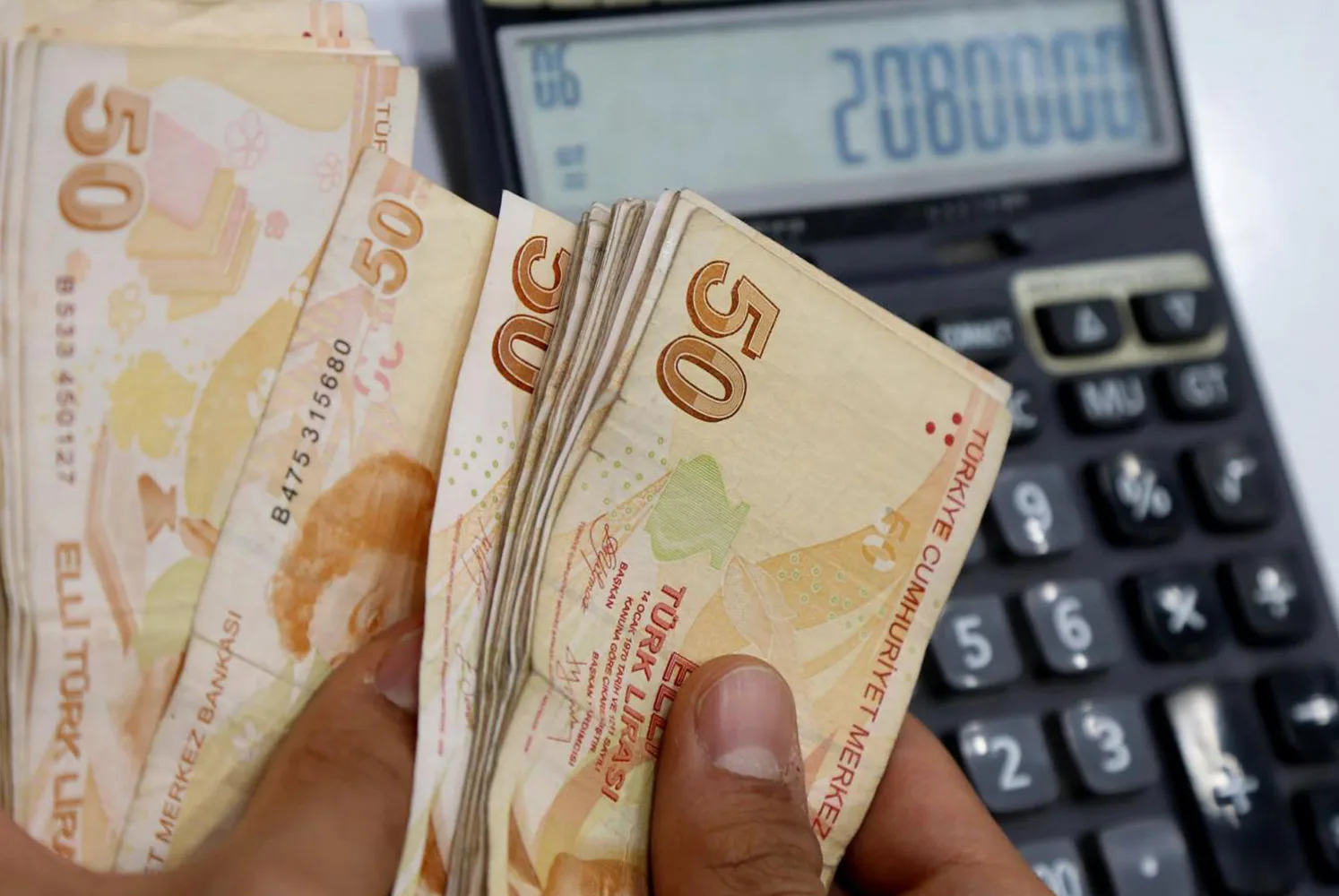 Taksitli nakit avans kullanmayı düşünenler dikkat: Kredi kartı faizleri o tarihte düşecek