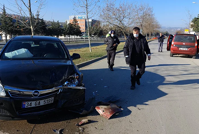 Polis memuru kazada yaralandı!