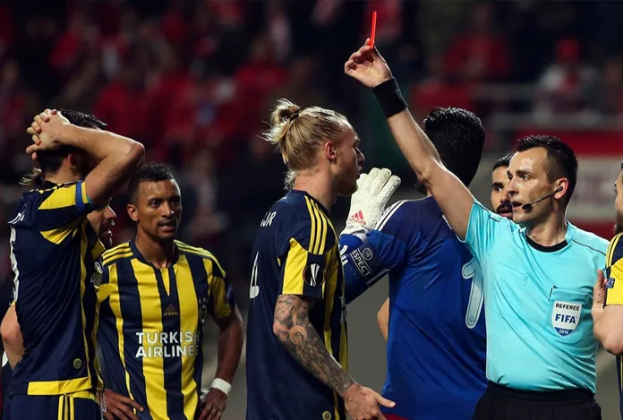 UEFA, Ivan Bebek’i Fenerbahçe maçından aldı