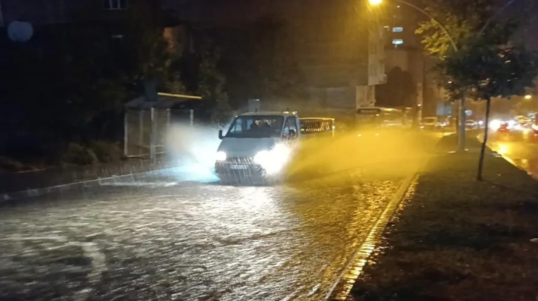 Meteoroloji’den uyarı: Samsun’da sel tehlikesi sürüyor