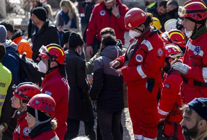 Havaların ısınmasıyla deprem bölgesinde salgın hastalık riski artacak