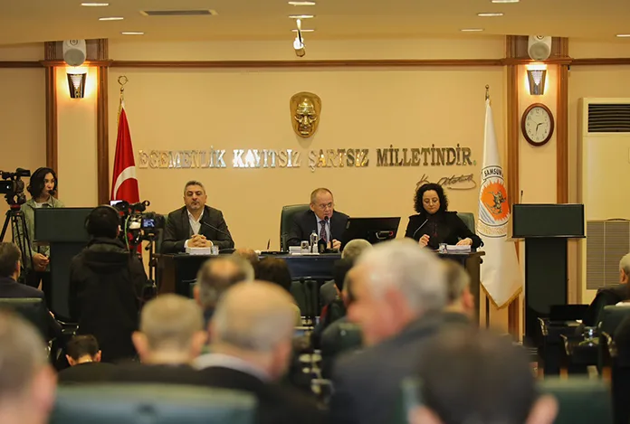 Mustafa Demir: “Samsun’da ciddi anlamda riskli yapı stoku var”