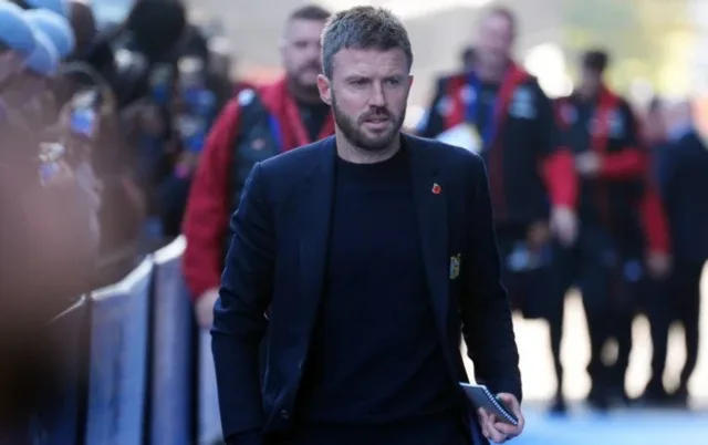 United'da Fernandes, Carrick ile barışıp Chelsea karşısında sahada