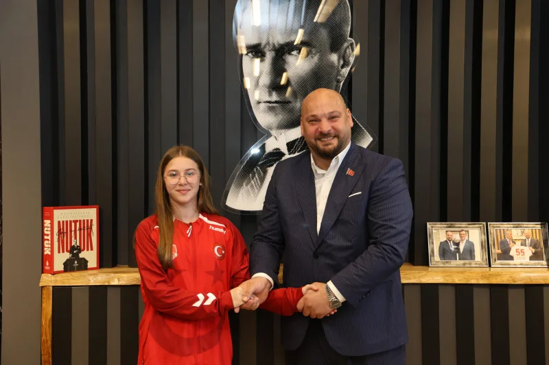 Atakum Belediyesporlu Karin Asra Gürel Estonya'da şampiyon oldu