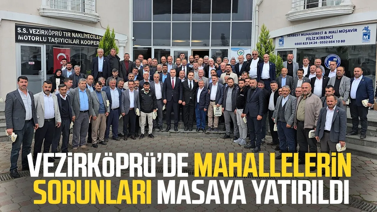 Vezirköprü'de Muhtarlar ve İlçe Protokolü Sorunları Görüştü