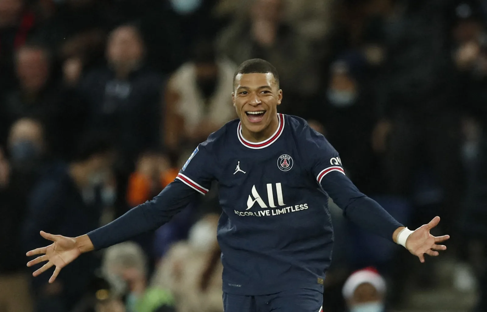 Çin'de Mbappé krizi: Dongpeng ve Mengniu sponsorluğu bitirdi
